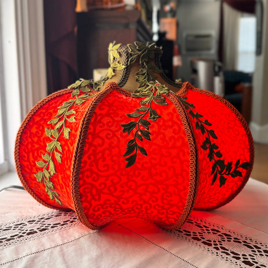 PUMPKIN SHADE PREORDER